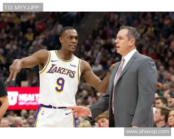 成都篮球队的力量变革引发热议新策略与团队精神的双重提升